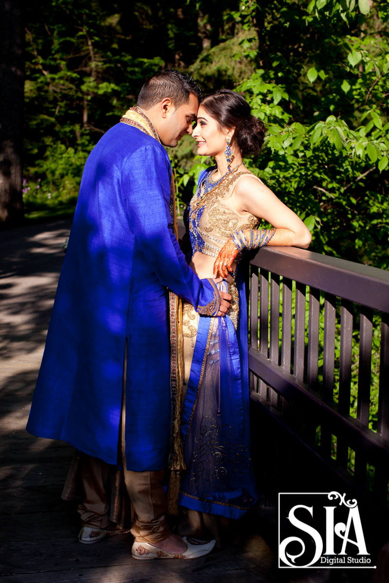 This Wedding Couple Breaking the Monotony with the Color Blue !