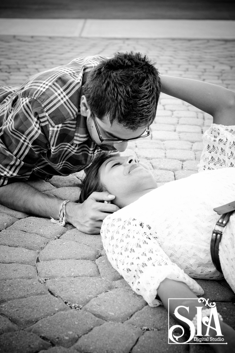 Ami & Ronak || Pre Wedding Photo Shoot
