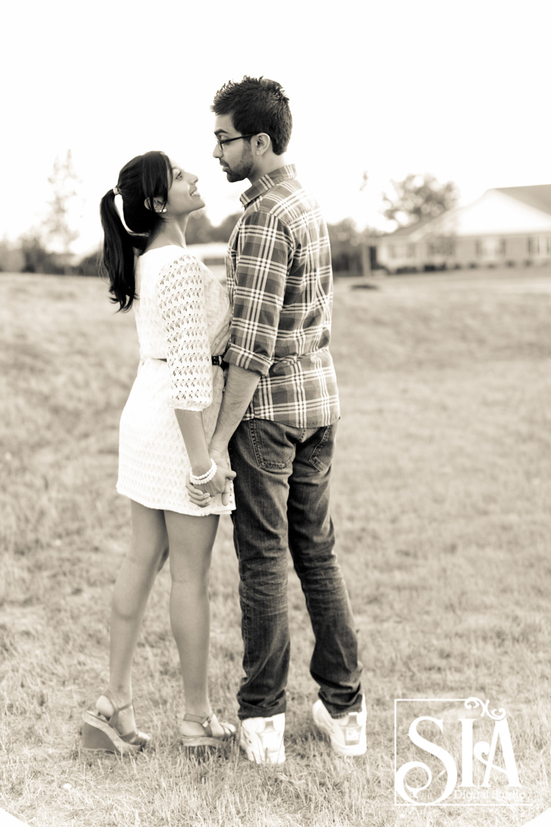 Ami & Ronak || Pre Wedding Photo Shoot