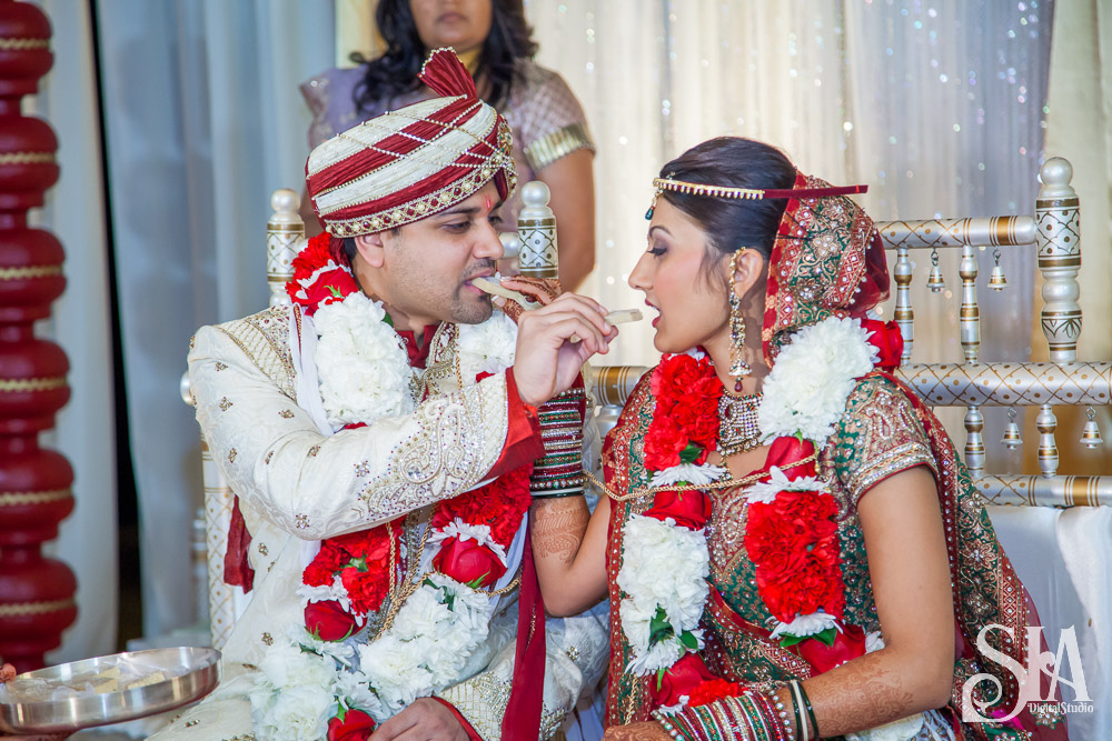 Janki & Chirag | Traditional Gujarati Wedding Ceremony