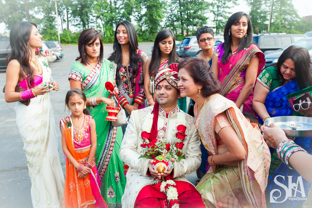 Janki & Chirag | Traditional Gujarati Wedding Ceremony