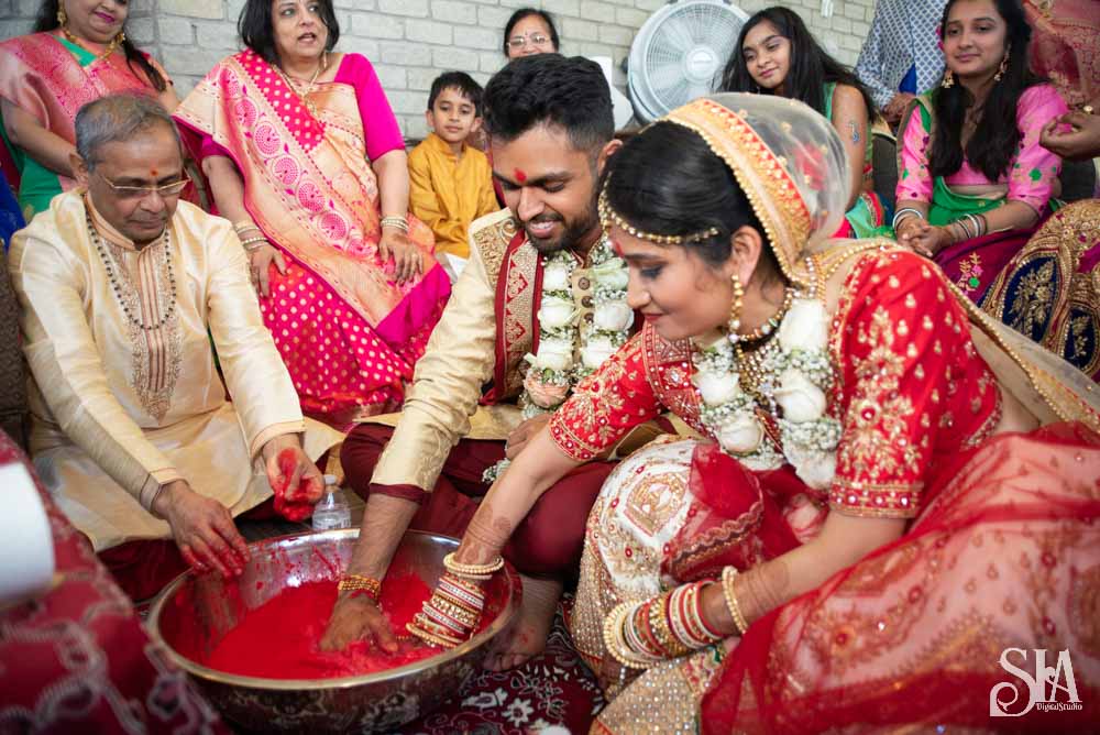 Chintan & Dixita | The Beautiful and Charming Gujarati Couple