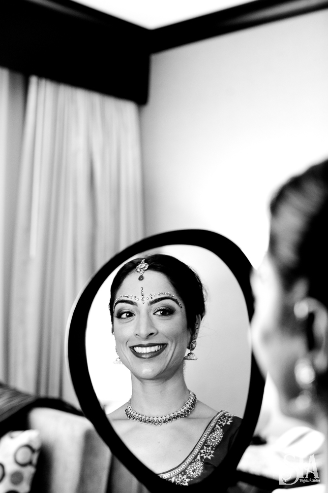 How to Click Bride Getting Ready Images In an Elegant Way!